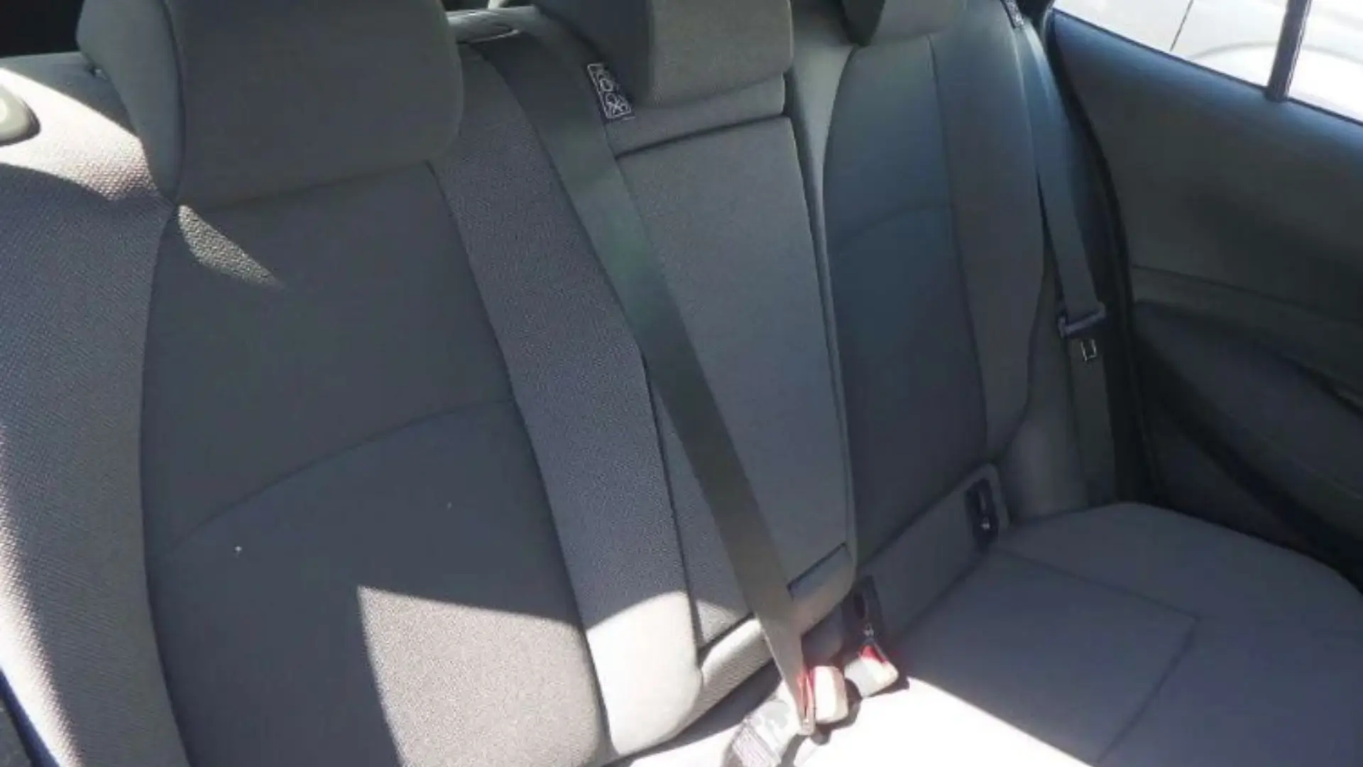 
								TOYOTA | Corolla Touring | 2020 full									