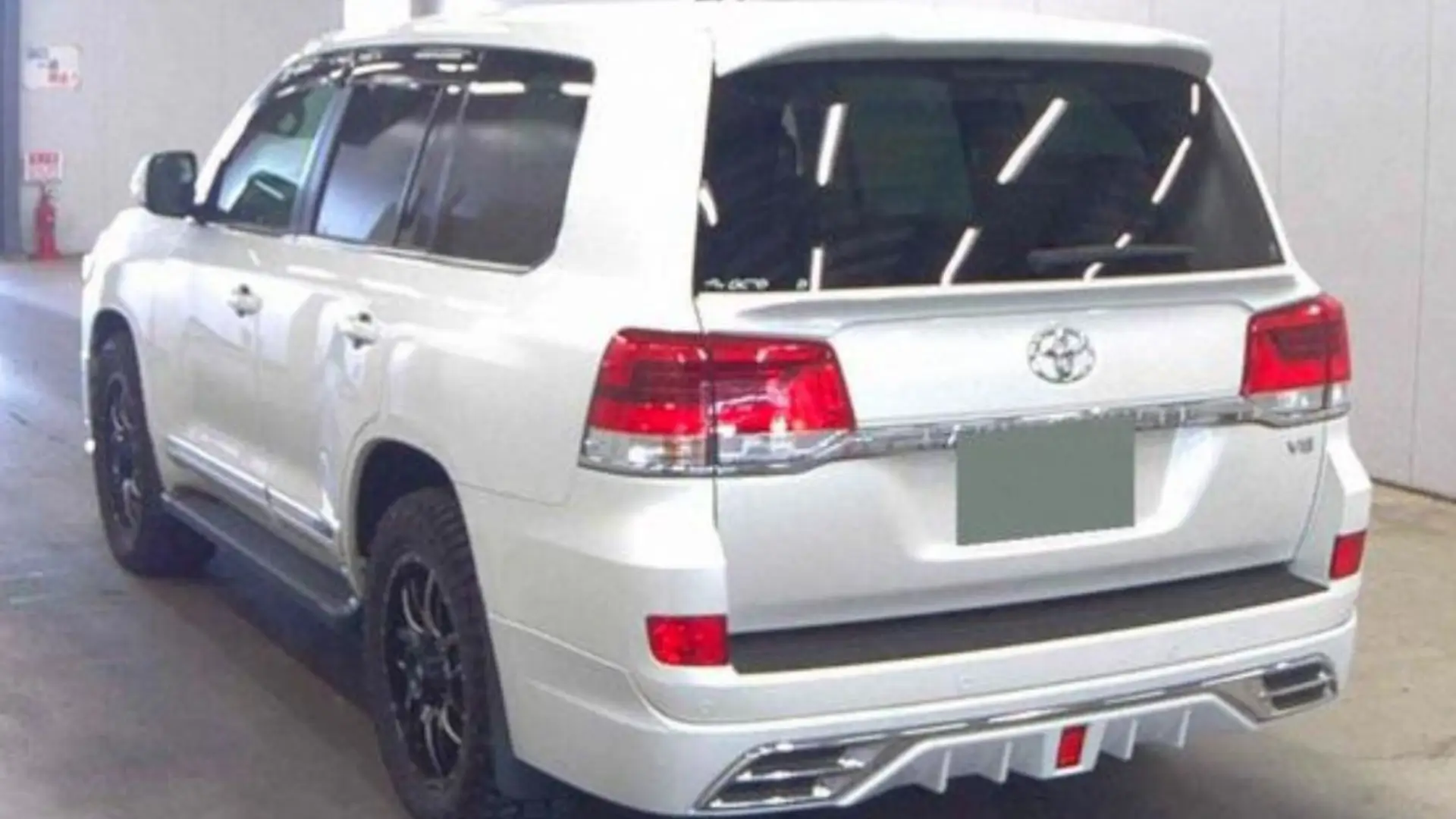 
								TOYOTA | Land cruiser | 2020 full									