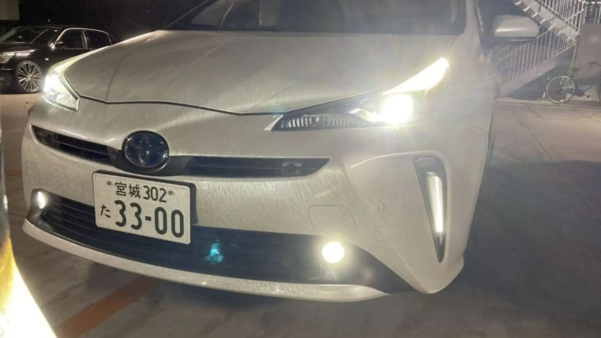 
								TOYOTA | Prius | 2021 full									