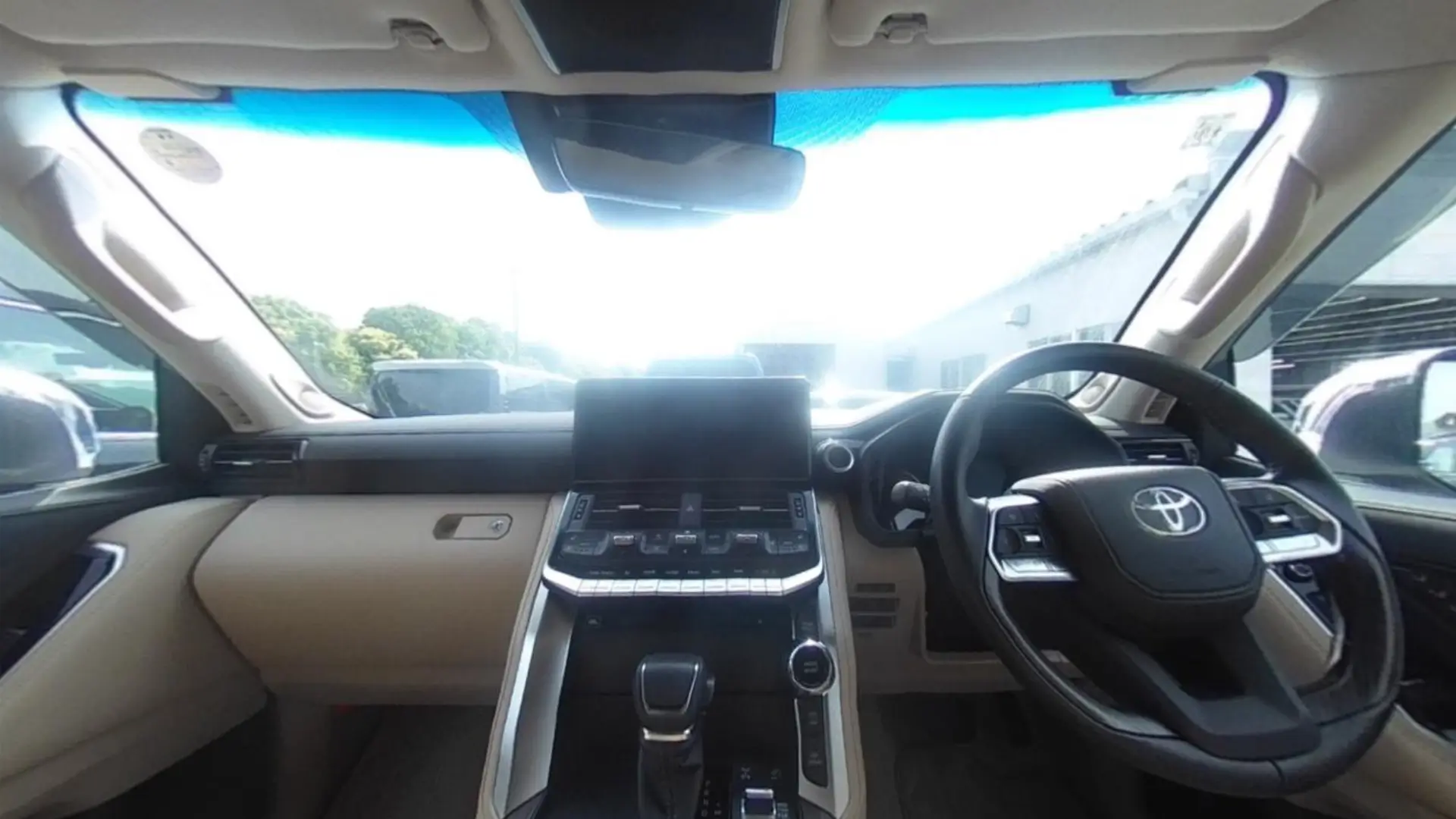 
								TOYOTA | Land cruiser | 2023 full									