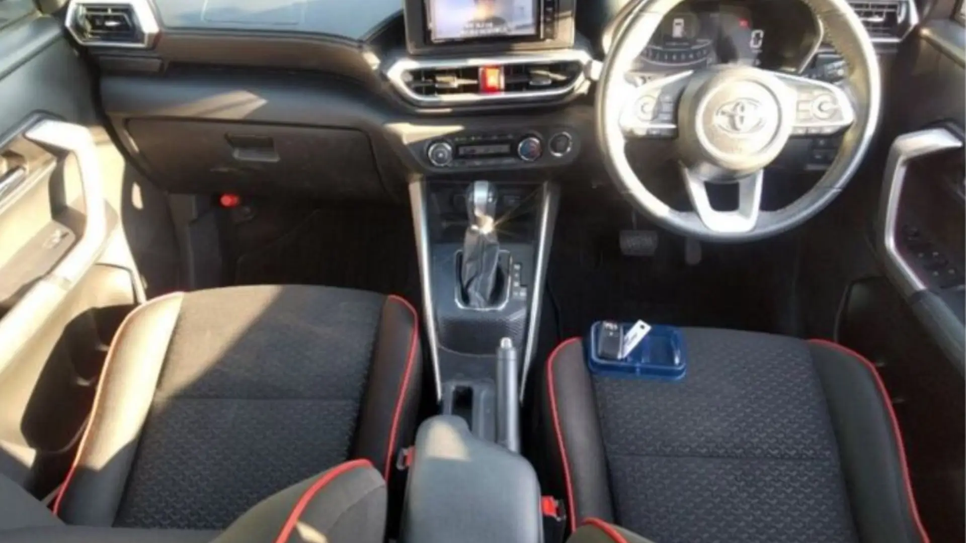 
								TOYOTA | Raize | 2020 full									