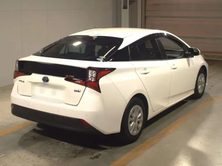 
								TOYOTA | Prius | 2021 full									