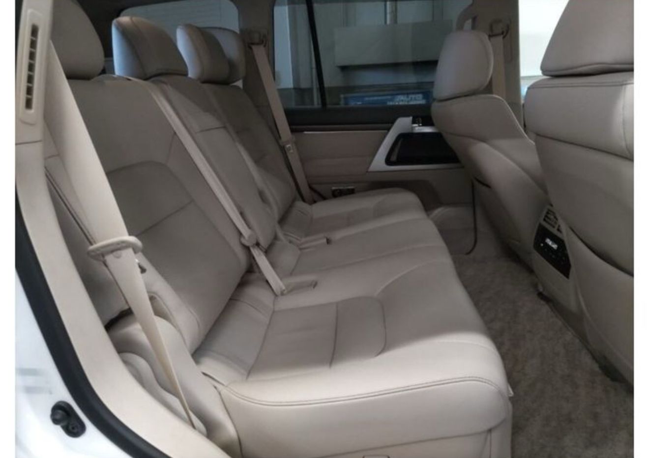 
								TOYOTA | LAND CRUISER | 2020 full									