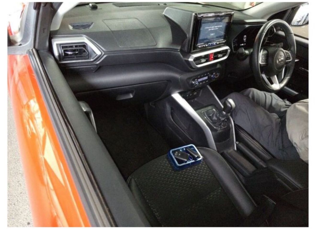 
								DAIHATSU | ROCKY | 2020 full									