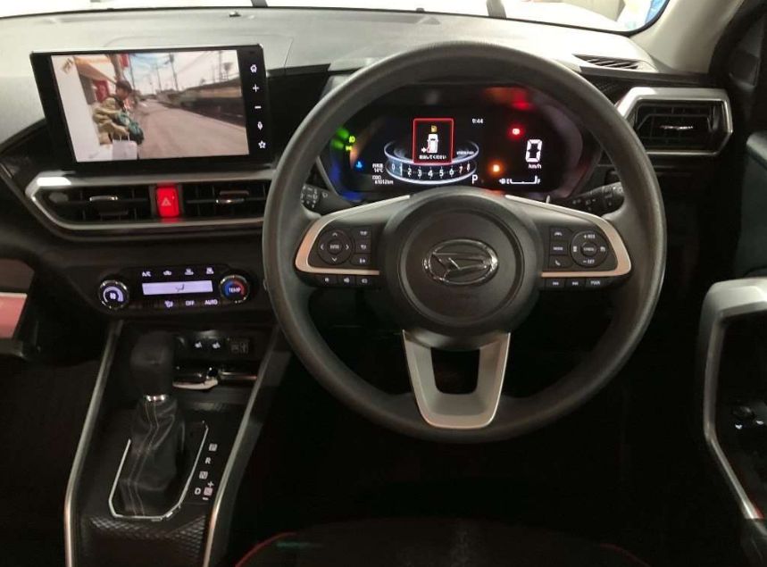 
								DAIHATSU | ROCKY | 2020 full									