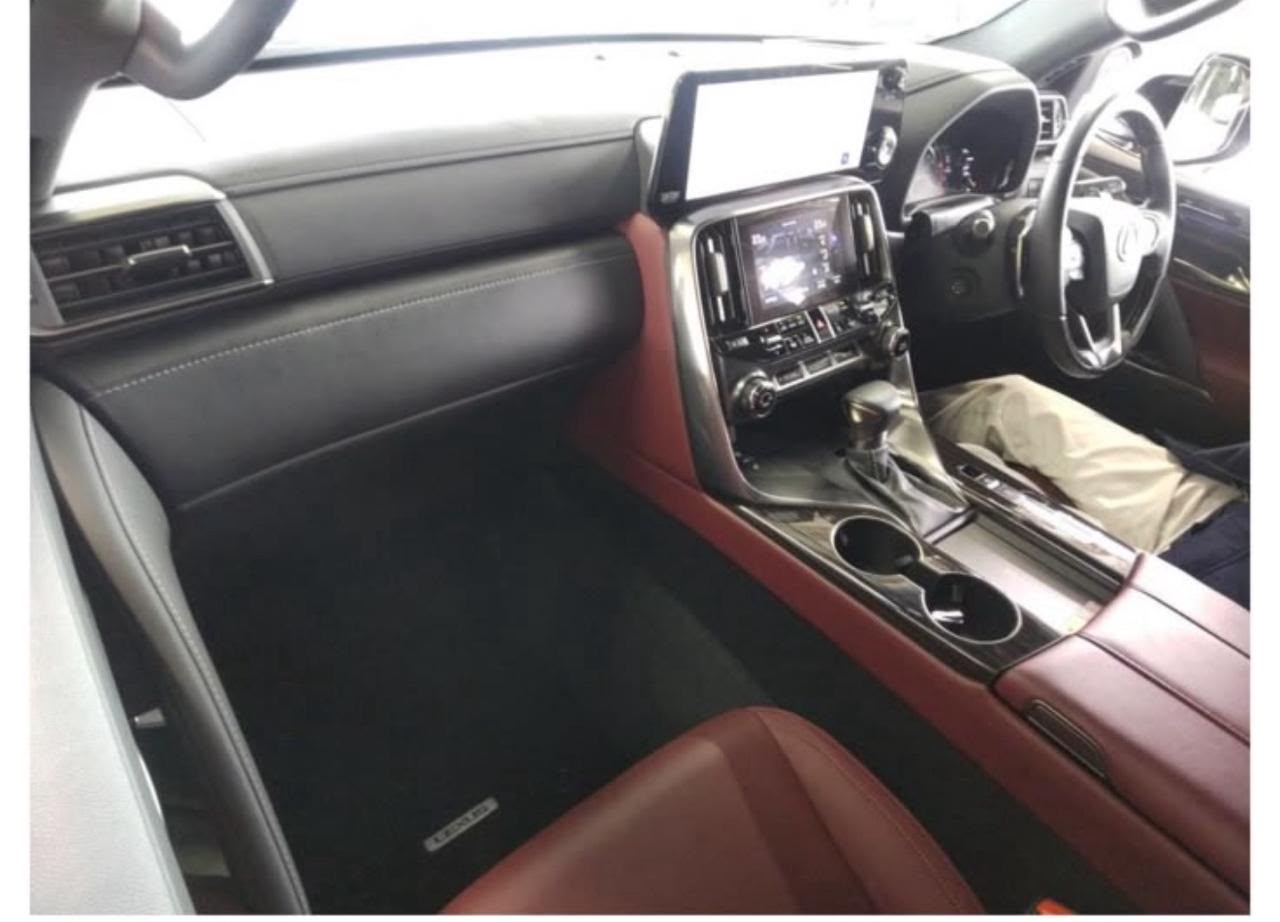 
								LEXUS | LX600 full									