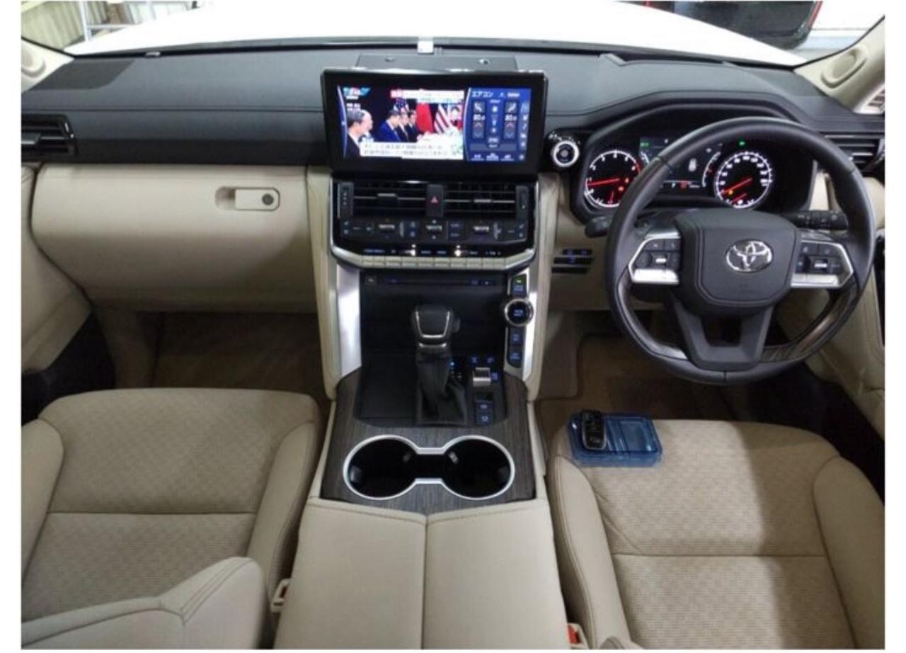 
								TOYOTA | LAND CRUISER | 2023 full									