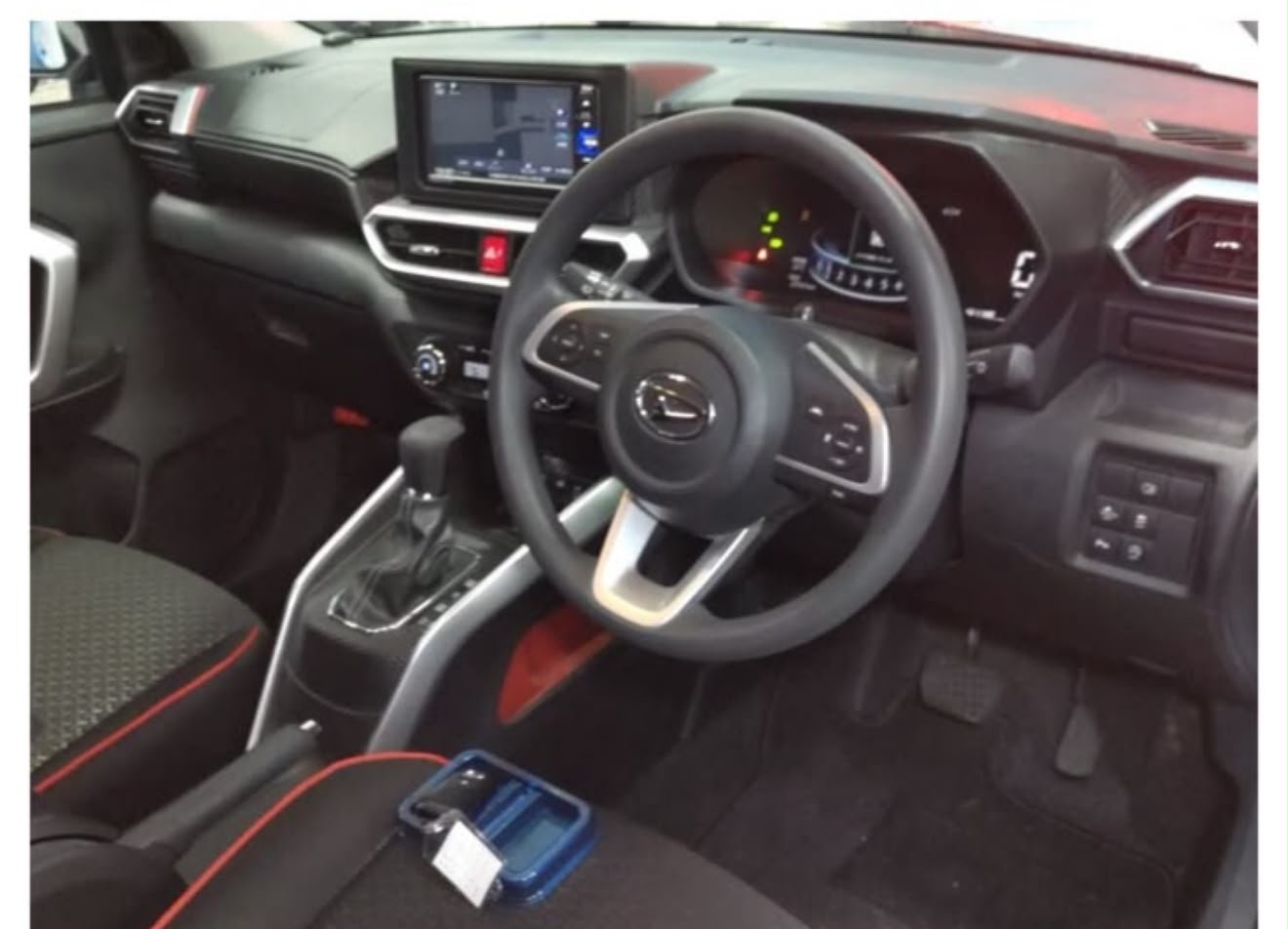 
								DAIHATSU | ROCKY | 2021 full									